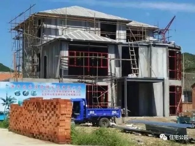 施工隊作品展丨當(dāng)保溫墻板遇上鋼結(jié)構(gòu),裝配式作業(yè)就是這么強(qiáng)!